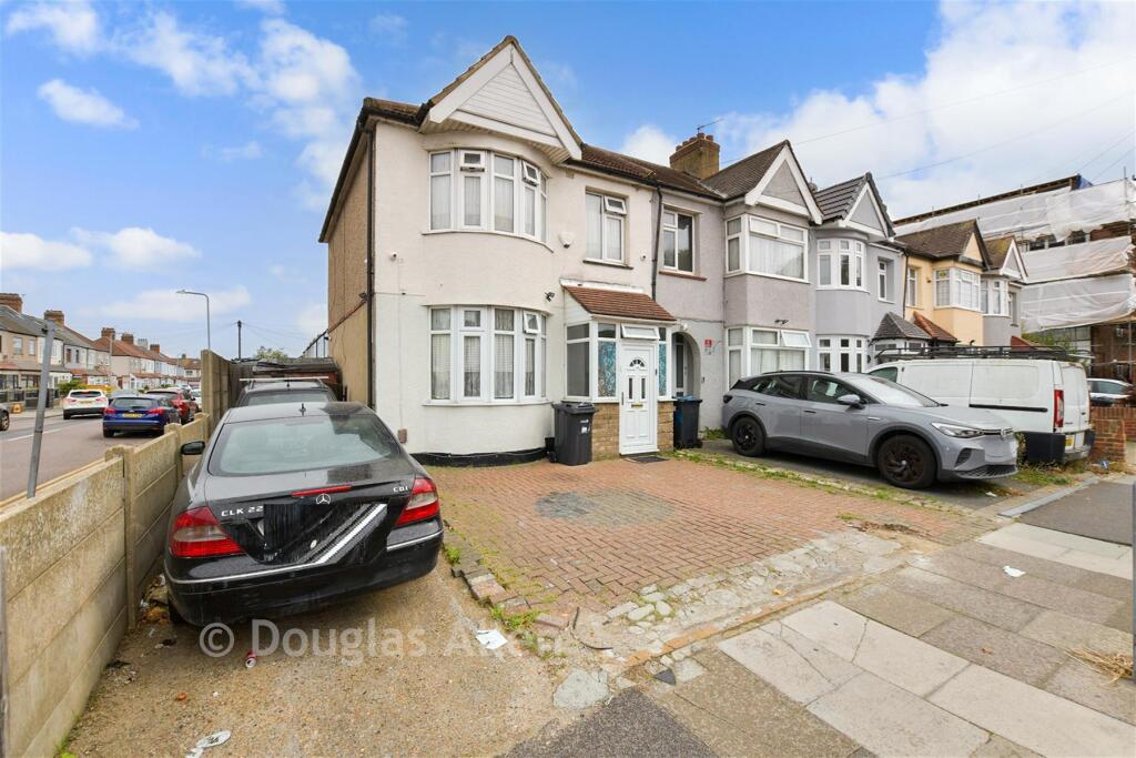 Main image of property: Gordon Road, Ilford, Essex