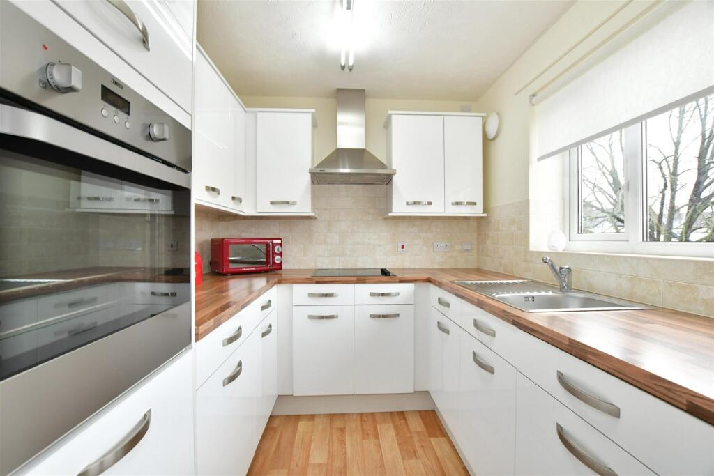 Main image of property: Broomstick Hall Road, Waltham Abbey, Essex