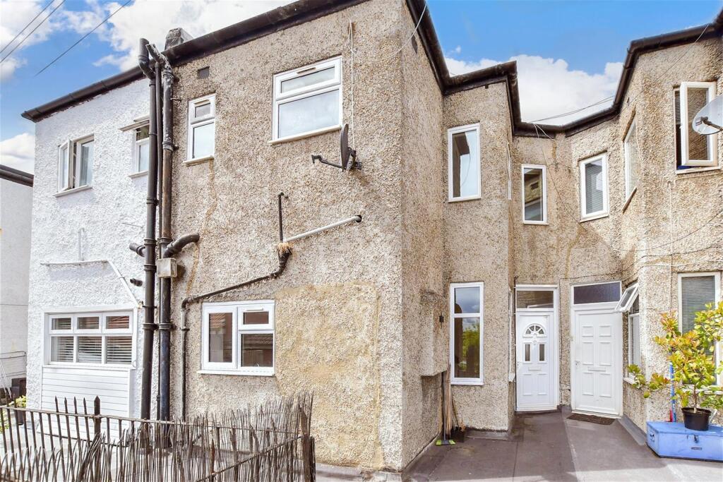 Main image of property: High Road, South Woodford