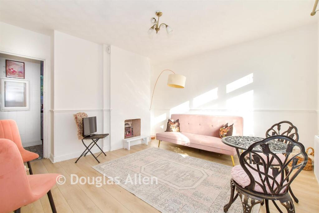 Main image of property: Verderers Road, Chigwell, Essex