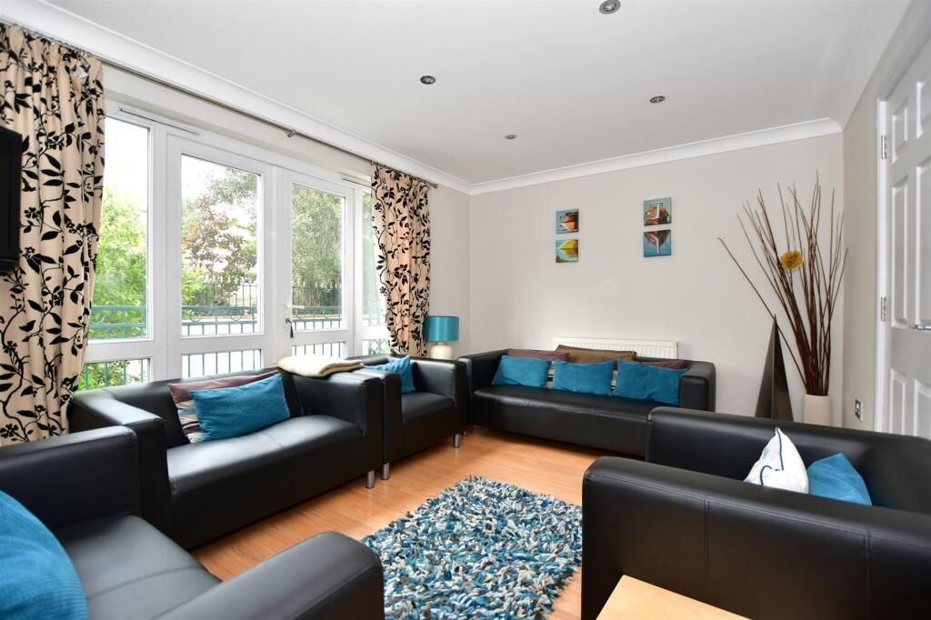 Main image of property: Fife Court, Cowes, Isle of Wight
