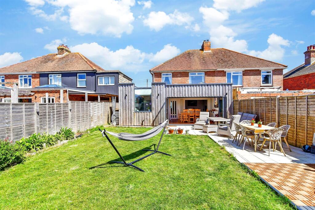 Main image of property: Nodes Road, Northwood, Isle of Wight