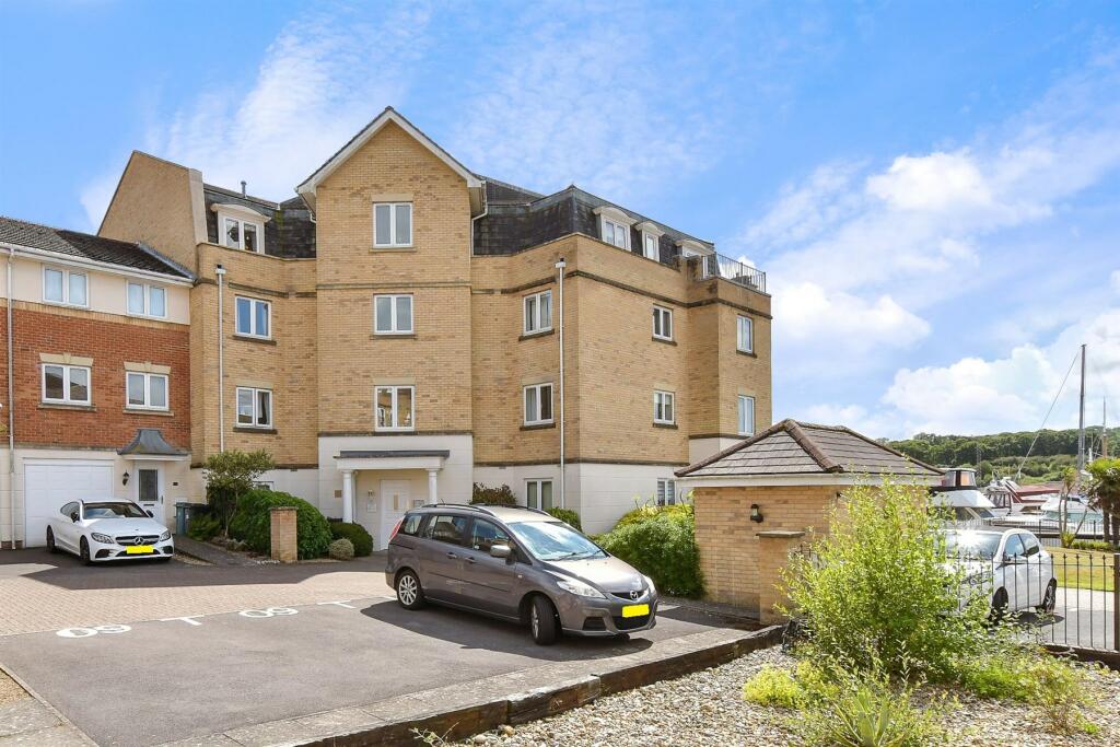 Main image of property: Medina View, East Cowes, Isle of Wight
