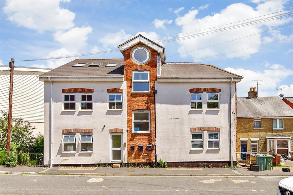 Main image of property: Arctic Road, Cowes, Isle of Wight