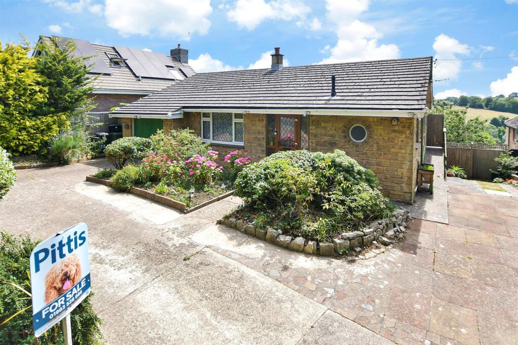 Main image of property: Nodgham Lane, Newport, Isle of Wight