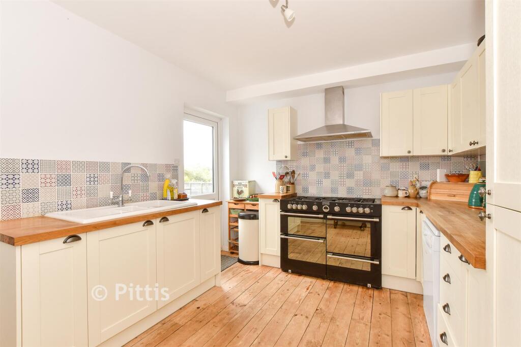 Main image of property: Alvington Road, Carisbrooke, Isle of Wight