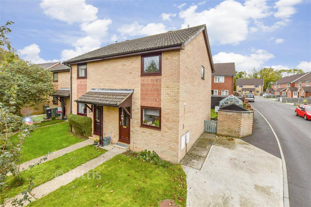 Main image of property: Alvington Manor View, Newport, Isle of Wight