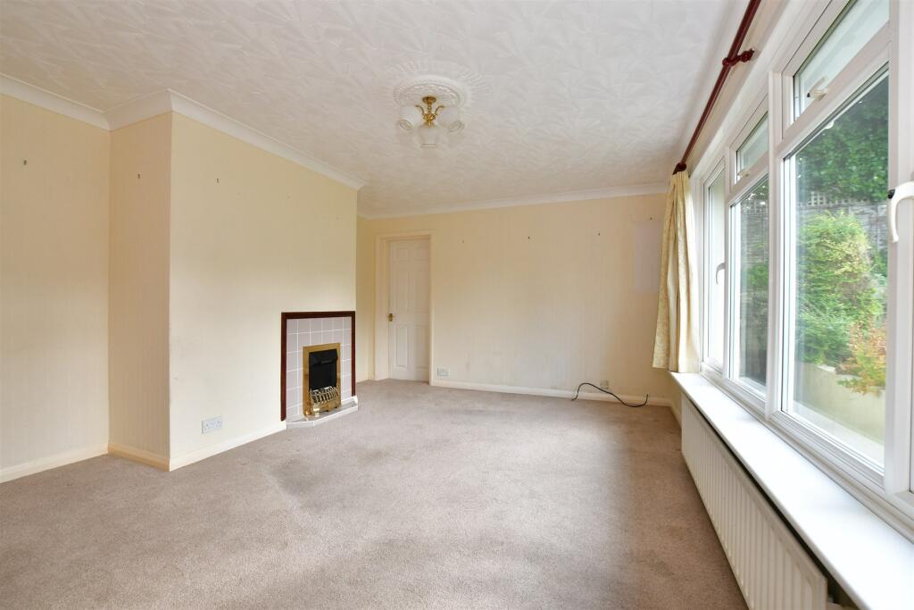 2 bedroom detached bungalow for sale in Westhill Drive, Shanklin, Isle