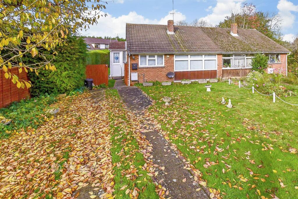 Main image of property: Queens Road, Willesborough, Ashford, Kent