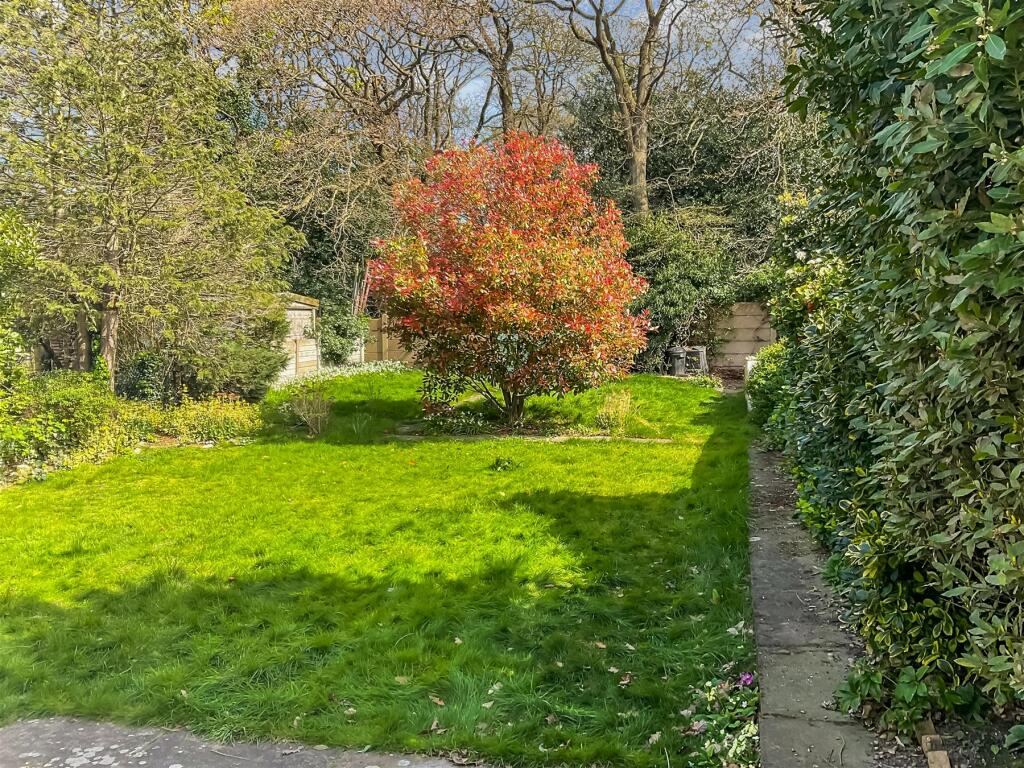 Main image of property: Oakdene Avenue, Erith, Kent