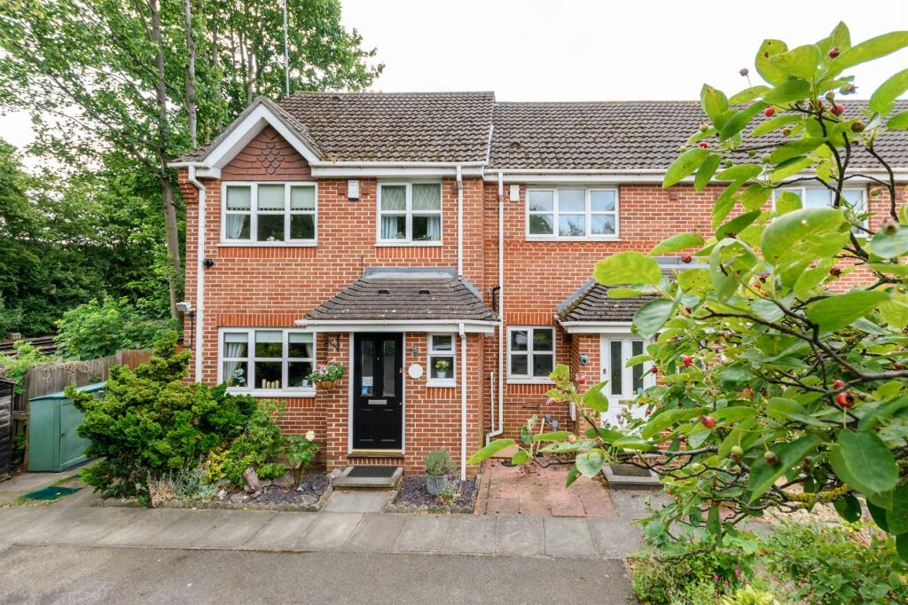 Main image of property: Lowry Close, Erith, Kent