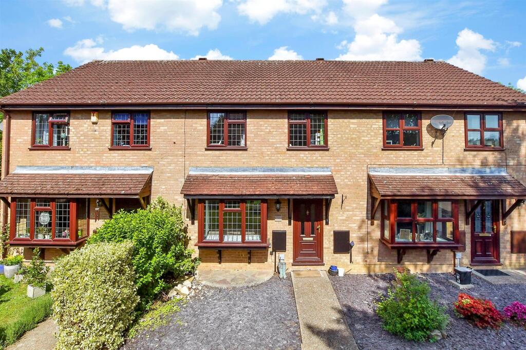 Main image of property: Granary Close, Grove Green, Maidstone, Kent