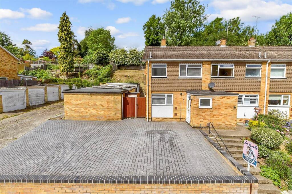 Main image of property: Chapman Avenue, Maidstone, Kent