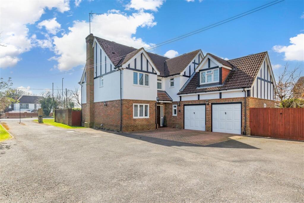 Main image of property: Ashford Road, Harrietsham, Maidstone, Kent