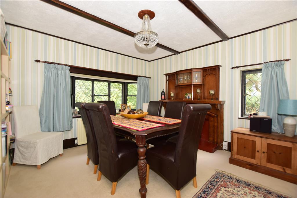 4 bedroom detached house for sale in Ashford Road, Hollingbourne,Maidstone, Kent, ME17