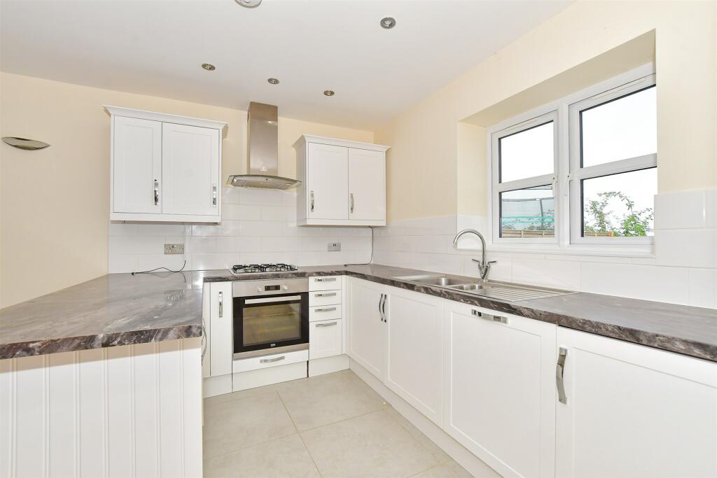 3 bedroom detached house for sale in Plumstone Road, Acol, Birchington