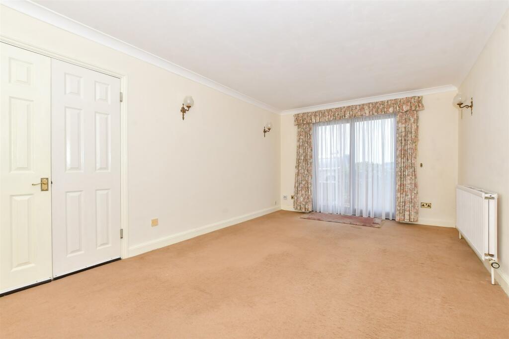 Additional property image - The Parade, Birchington, Kent