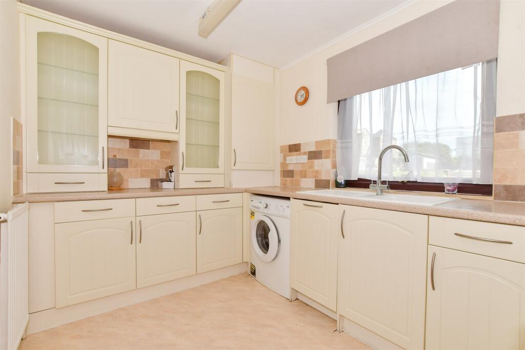 Additional property image - The Parade, Birchington, Kent