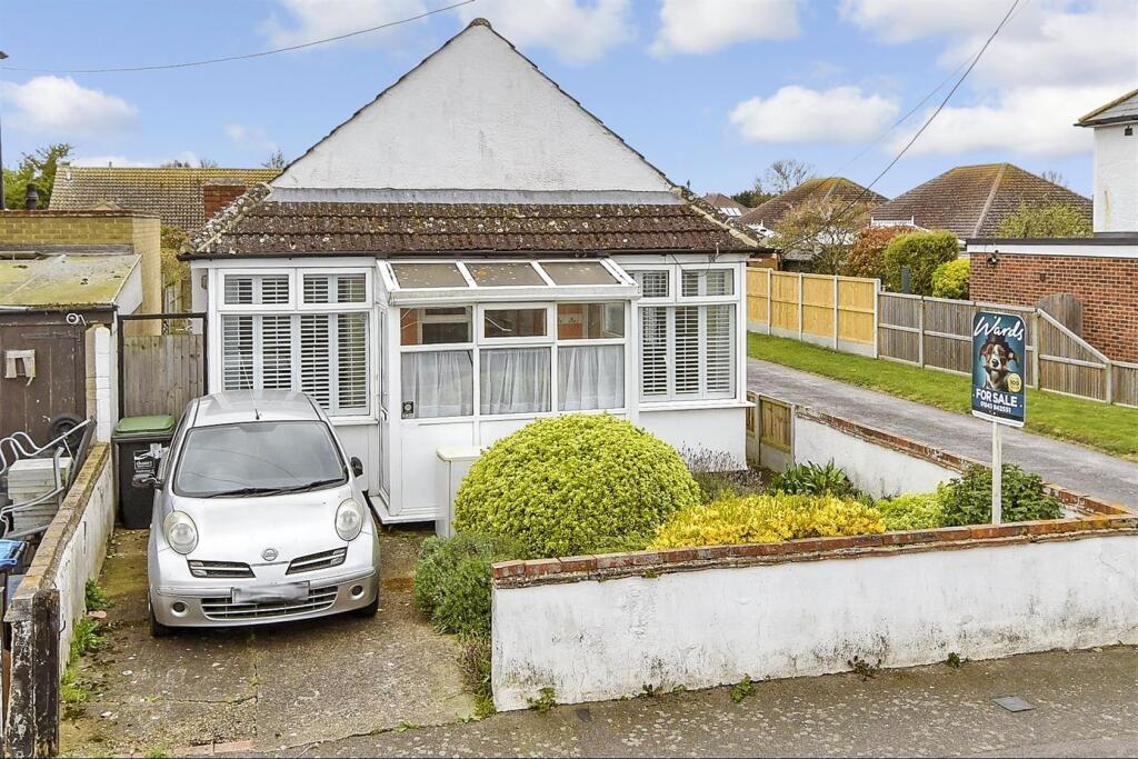 Main image of property: Park Avenue, Birchington, Kent