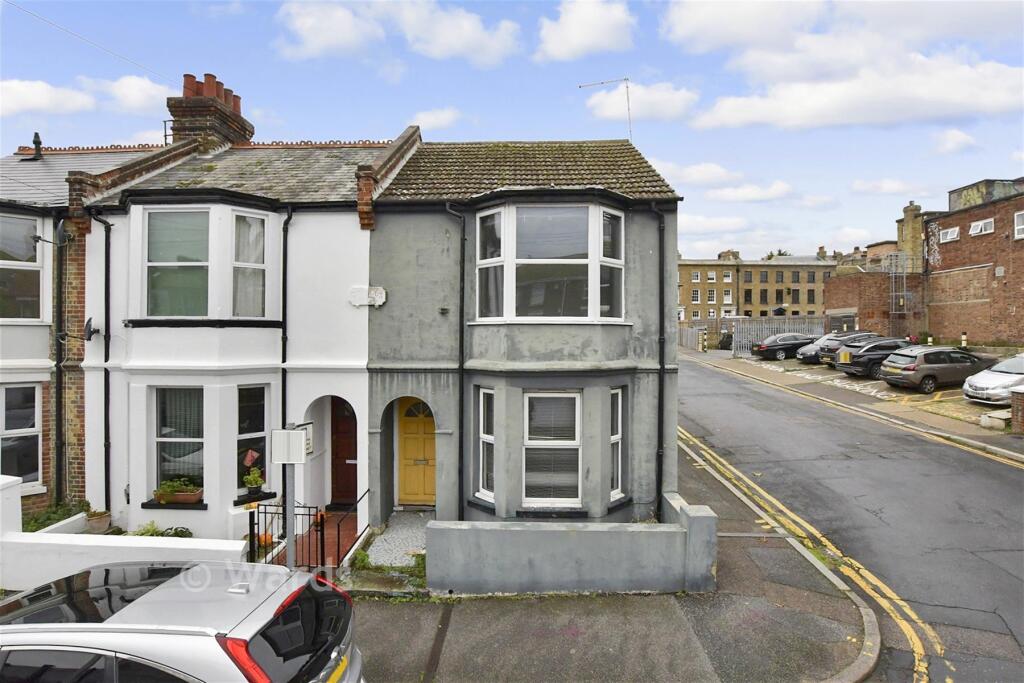 Main image of property: Dundonald Road, Broadstairs, Kent
