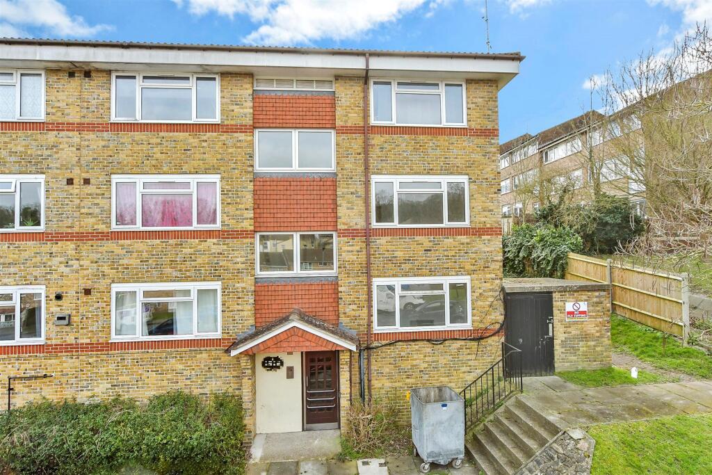 Main image of property: Fort Pitt Street, Chatham, Kent