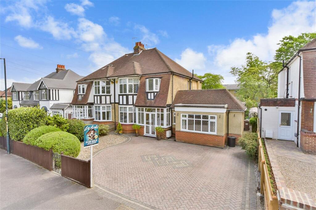 Main image of property: Park Crescent, Chatham, Kent