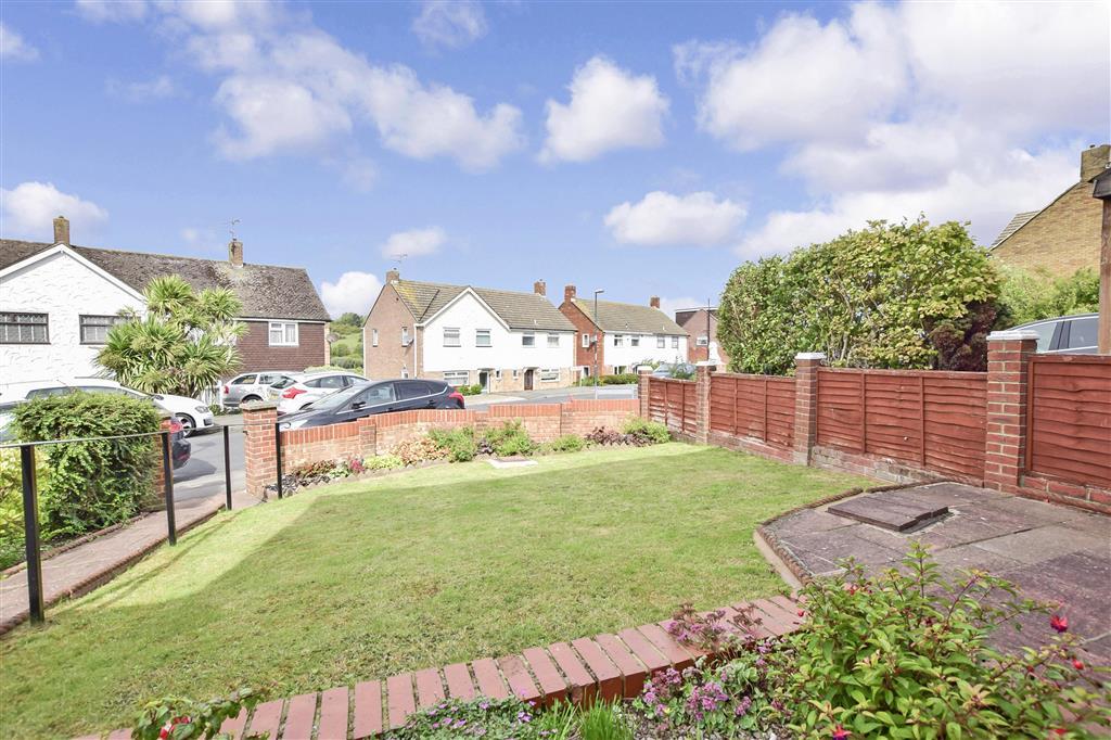 3 bedroom semidetached house for sale in Hazel Grove, Chatham, Kent, ME5