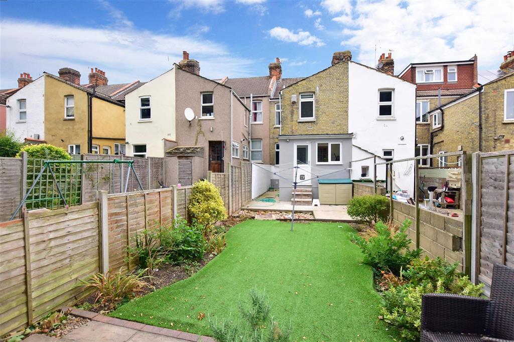 4 bedroom terraced house for sale in Boundary Road ...