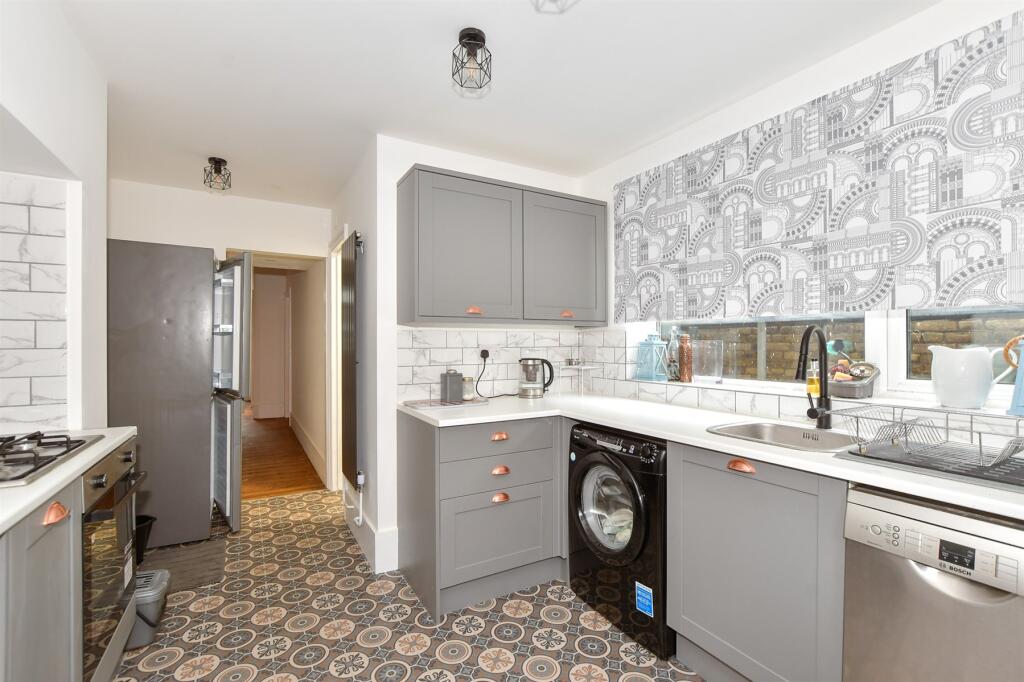 Additional property image - Hatfeild Road, Margate, Kent