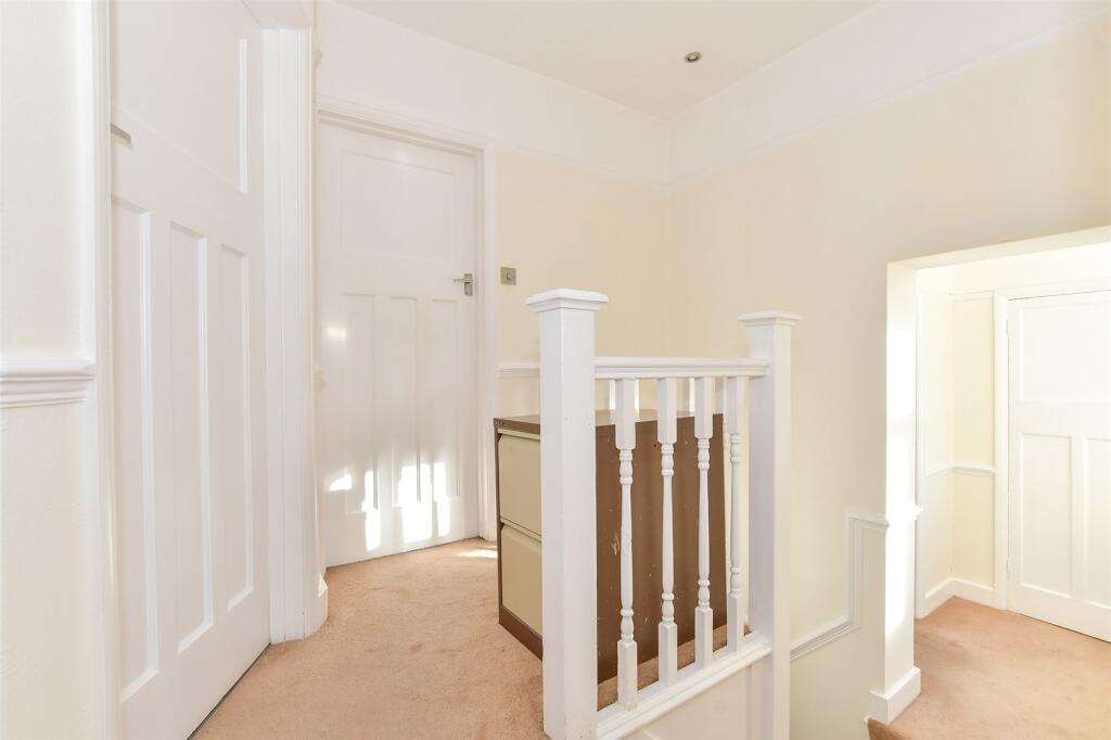 Additional property image - George V Avenue, Margate, Kent