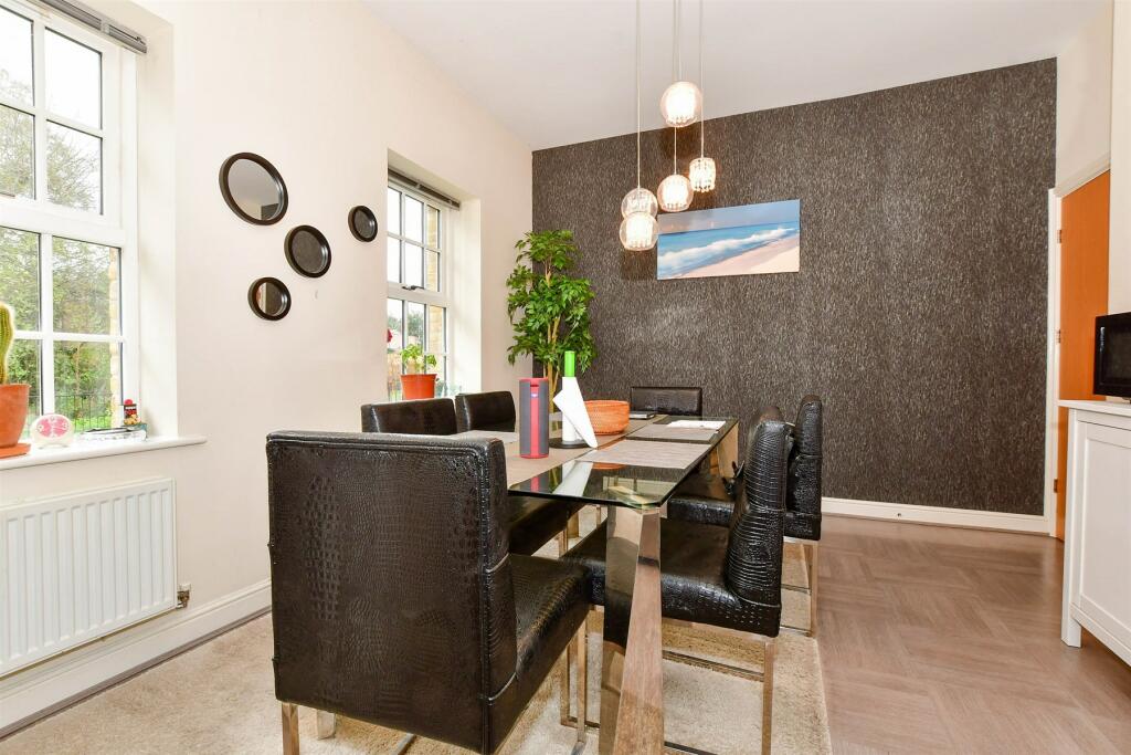 3 bedroom terraced house for sale in Esparto Way, Dartford, Kent, DA4