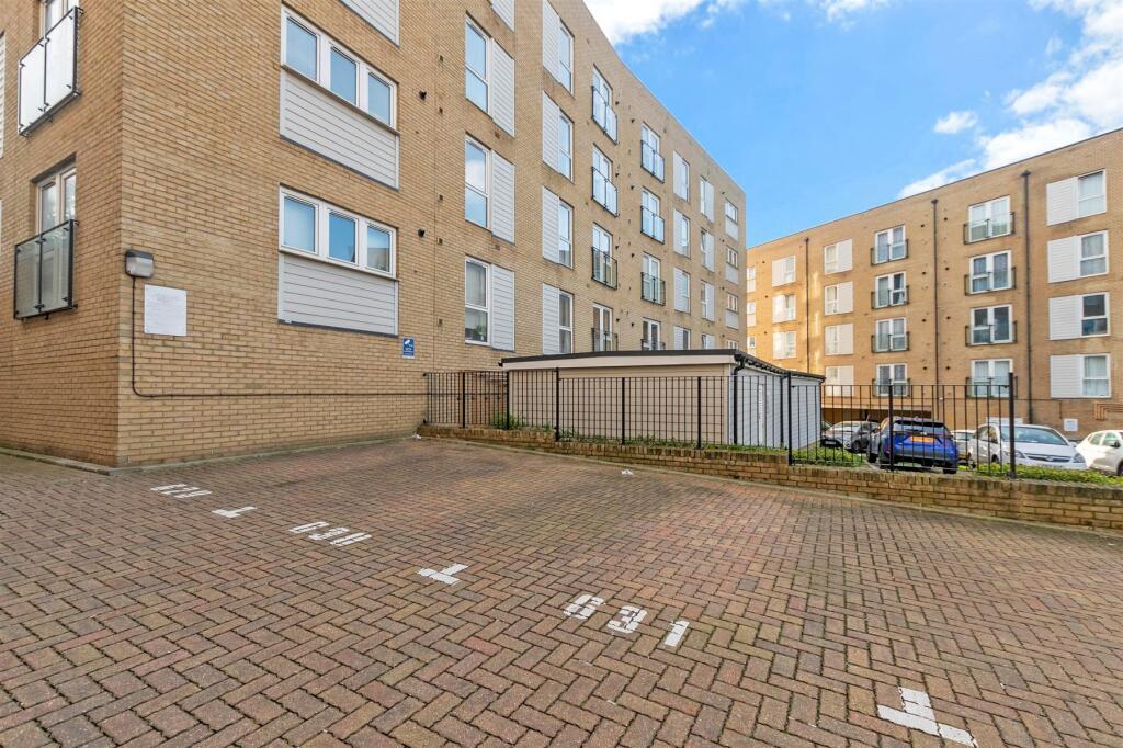 Main image of property: Temple Hill, Dartford, Kent