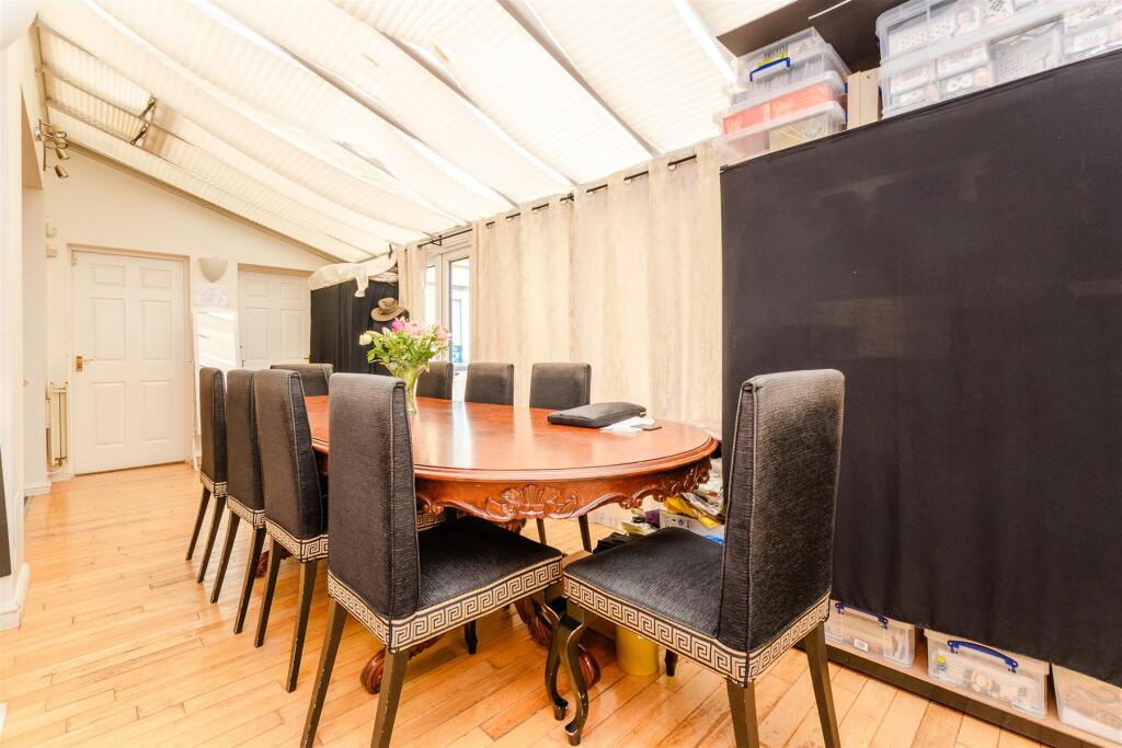 Main image of property: Sanderling Way, Greenhithe, Kent