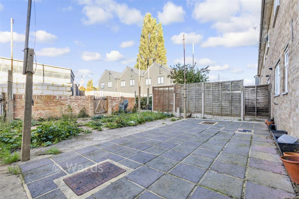 Main image of property: Milton Road, Swanscombe, Kent