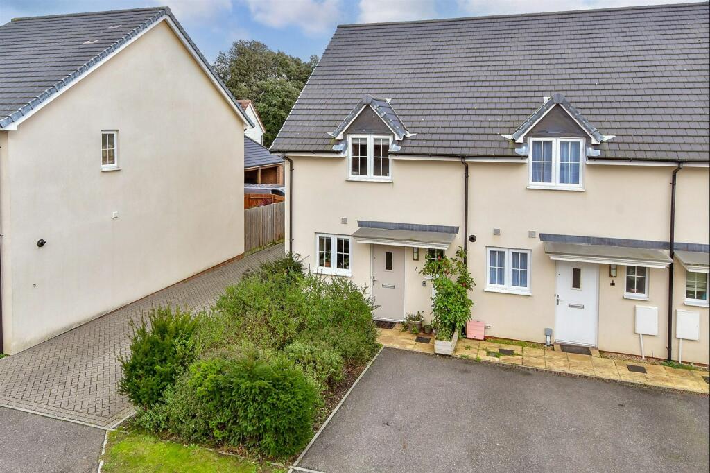 2 bedroom end of terrace house for sale in Norman Place, Sholden, Deal