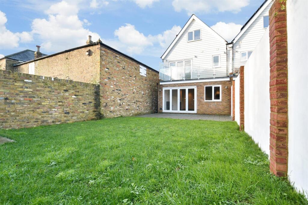 Additional property image - Golf Road, Deal, Kent