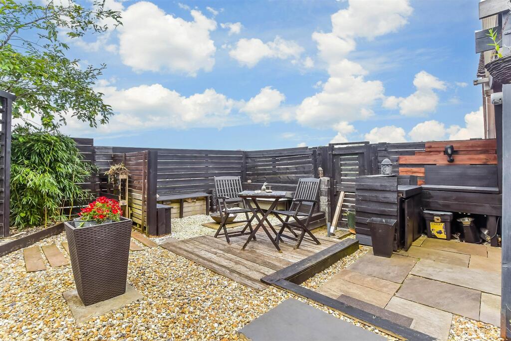 Additional property image - Lyndhurst Road, Dover, Kent