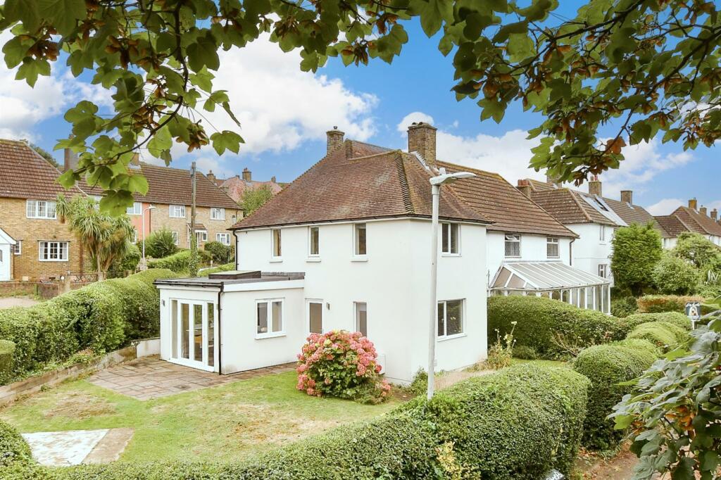 Additional property image - Knights Way, Dover, Kent