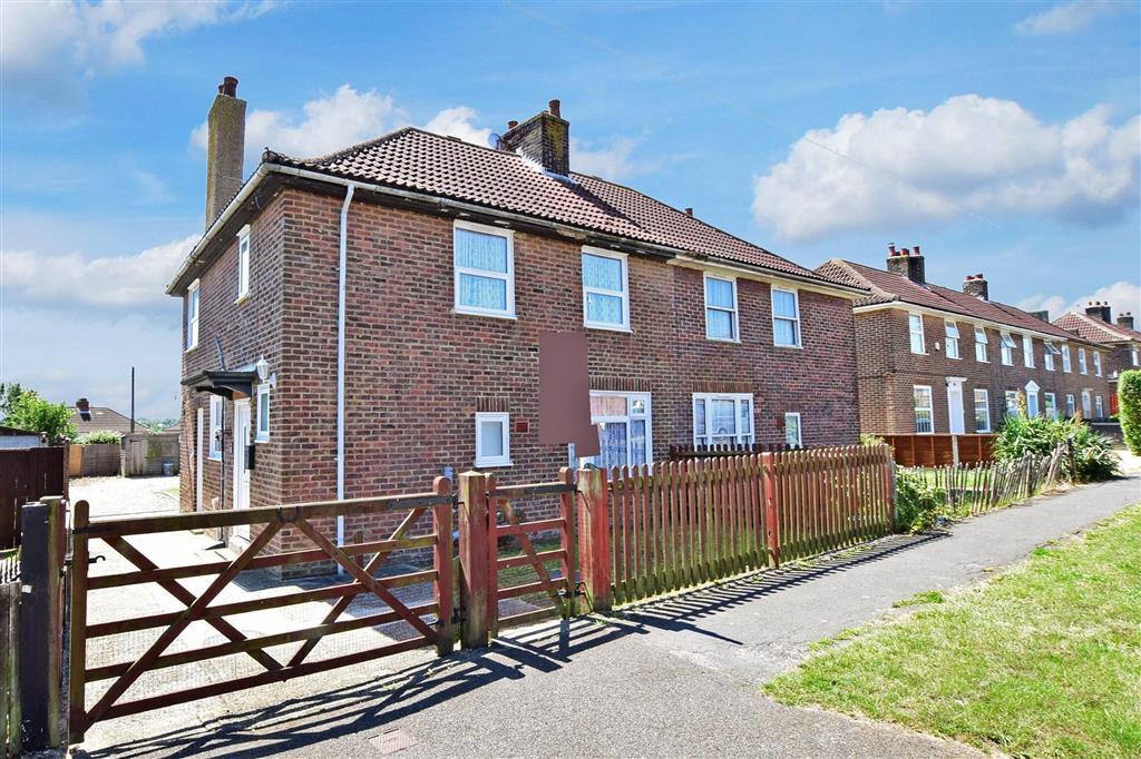 3 bedroom semidetached house for sale in Milner Road, Elvington, Dover