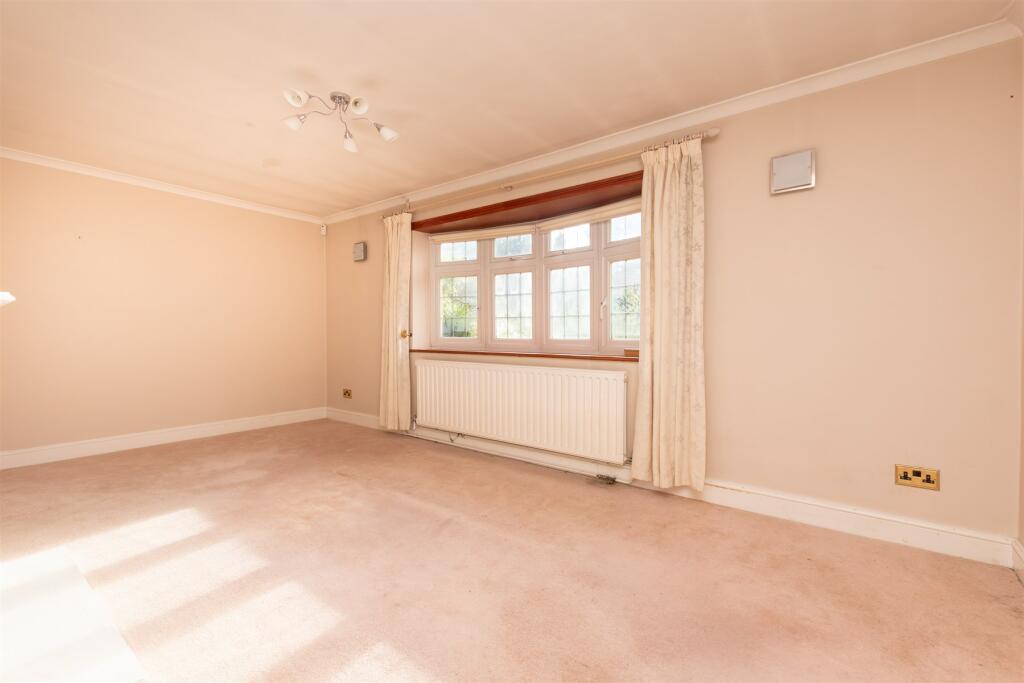 Additional property image - Hillside, Farningham, Kent