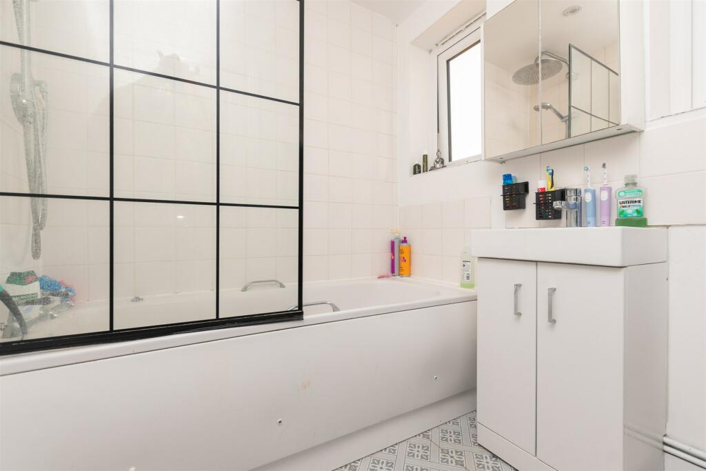 Additional property image - Old Chapel Road, Swanley, Kent