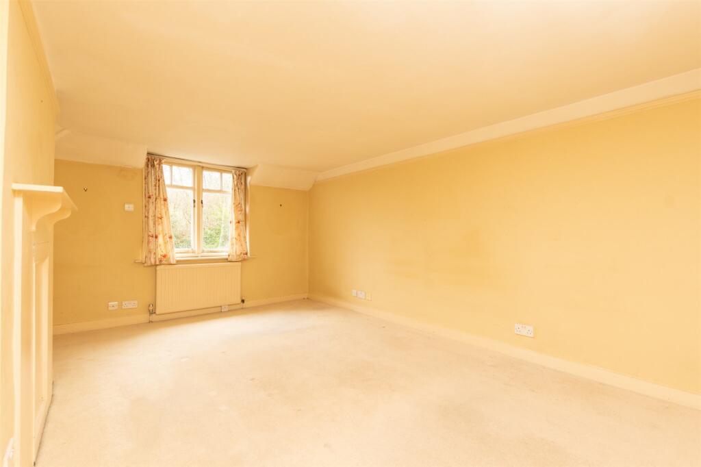 Additional property image - Bower Lane, Eynsford, Kent