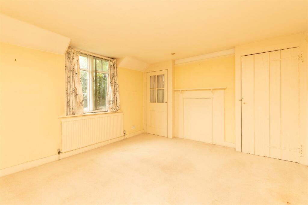 Additional property image - Bower Lane, Eynsford, Kent