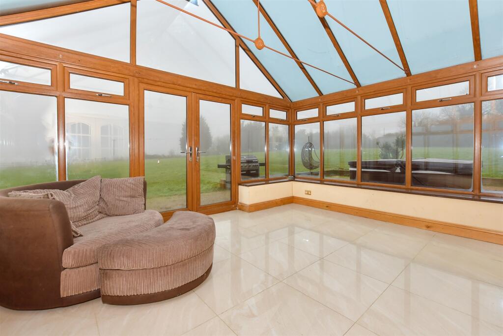 Additional property image - Bower Lane, Eynsford, Kent