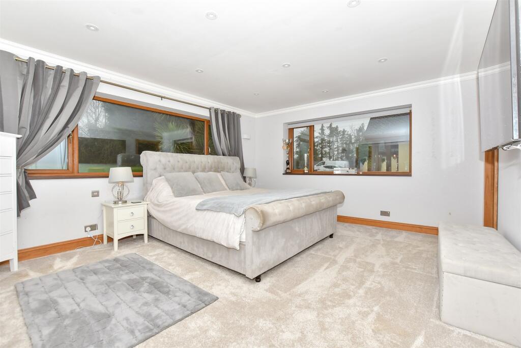 Additional property image - Bower Lane, Eynsford, Kent