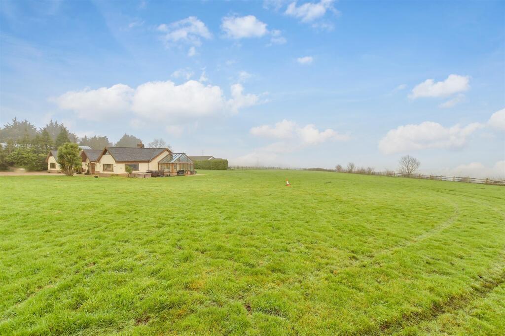 Additional property image - Bower Lane, Eynsford, Kent