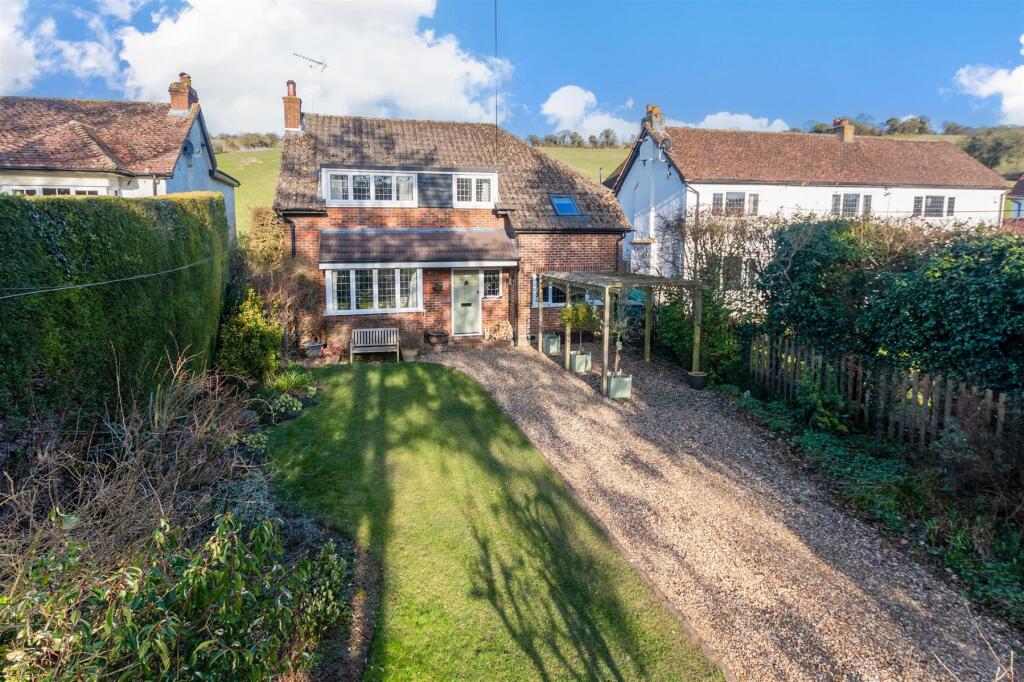Main image of property: Maplescombe Lane, Farningham, Dartford, Kent