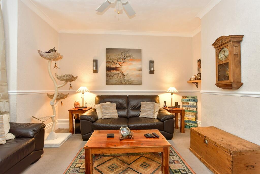 4 bedroom end of terrace house for sale in The Mall, Faversham, Kent, ME13
