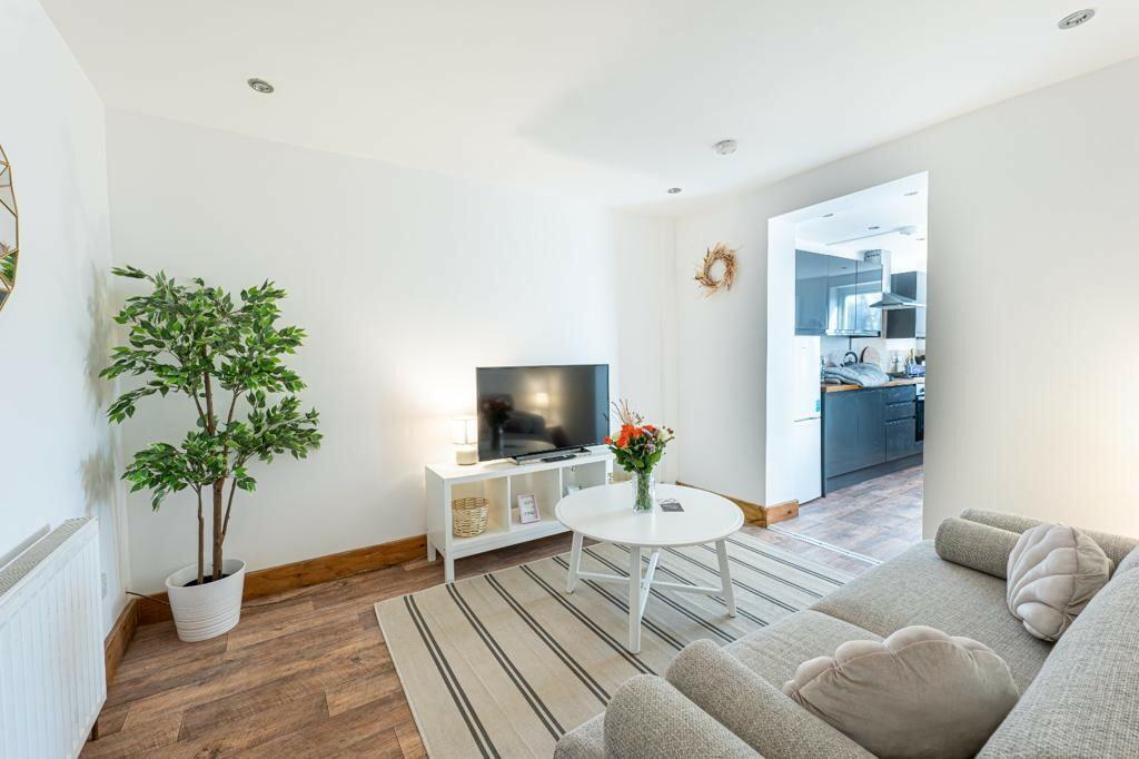 Additional property image - Mount Pleasant Road, Folkestone, Kent