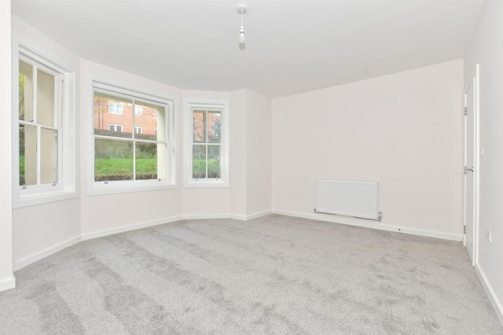 Additional property image - Trinity Gardens, Folkestone, Kent